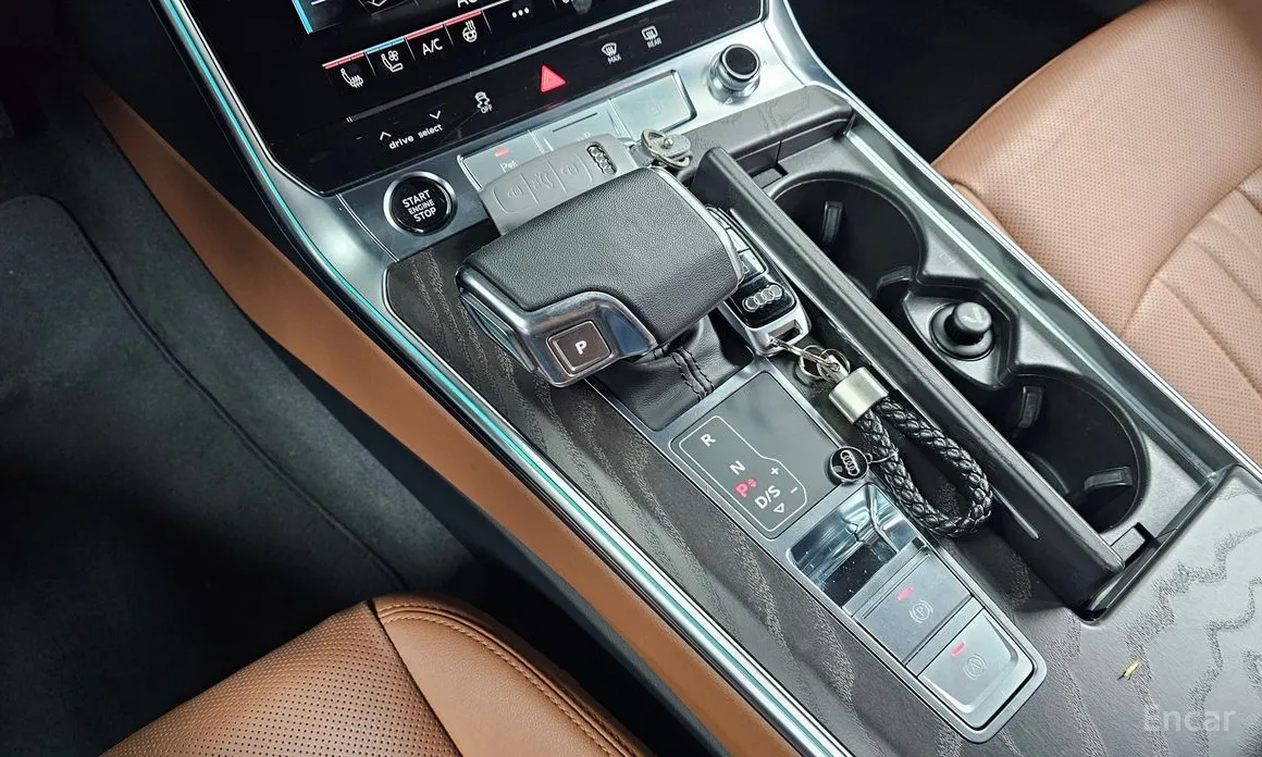 Фото 9 - Audi A6