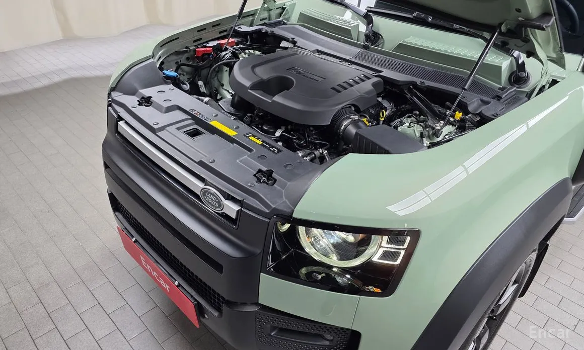 Фото 6 - Land Rover Defender