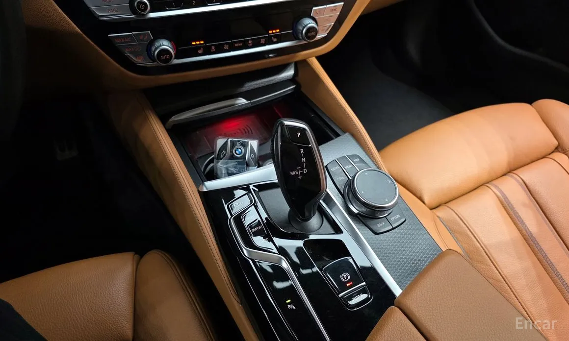 Фото 9 - BMW 5 Series