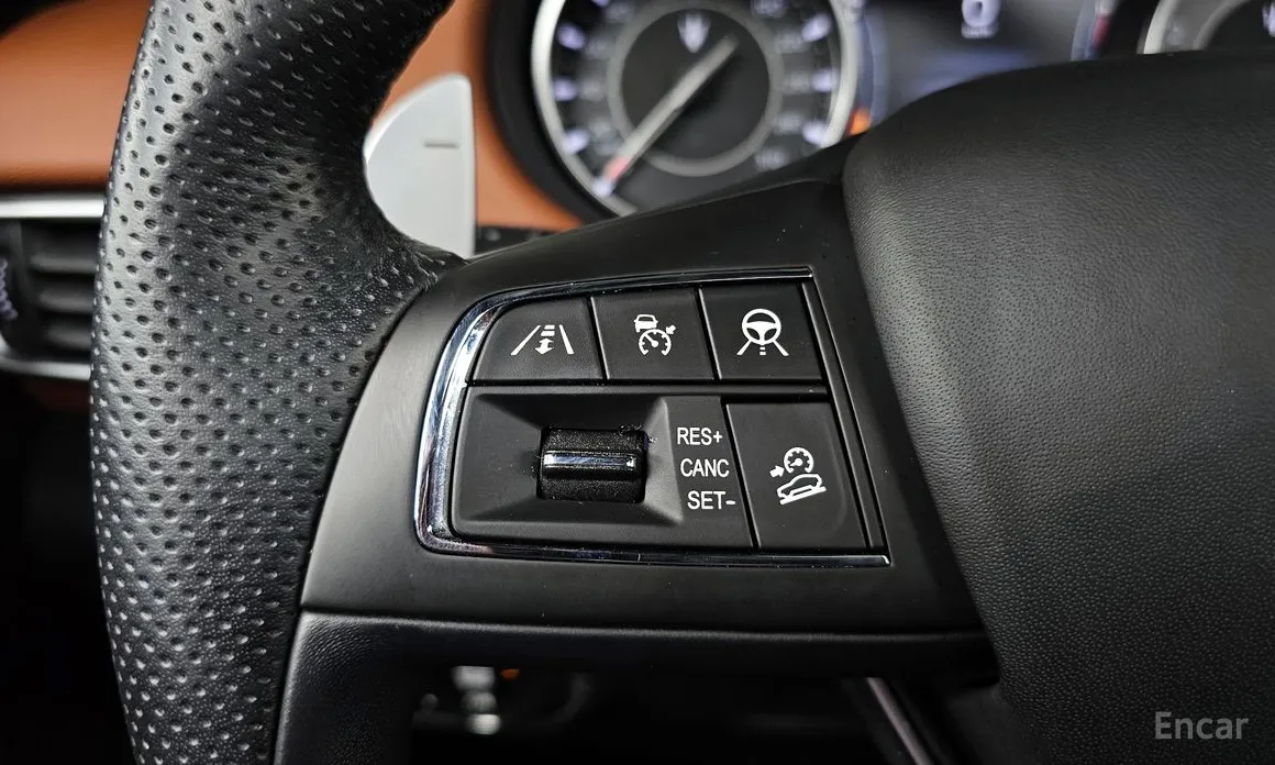 Фото 17 - Maserati Levante