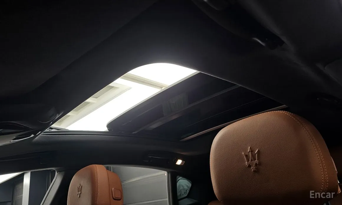 Фото 18 - Maserati Levante