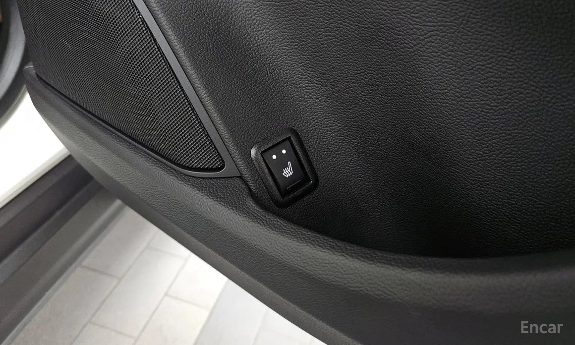 Фото 19 - Maserati Levante