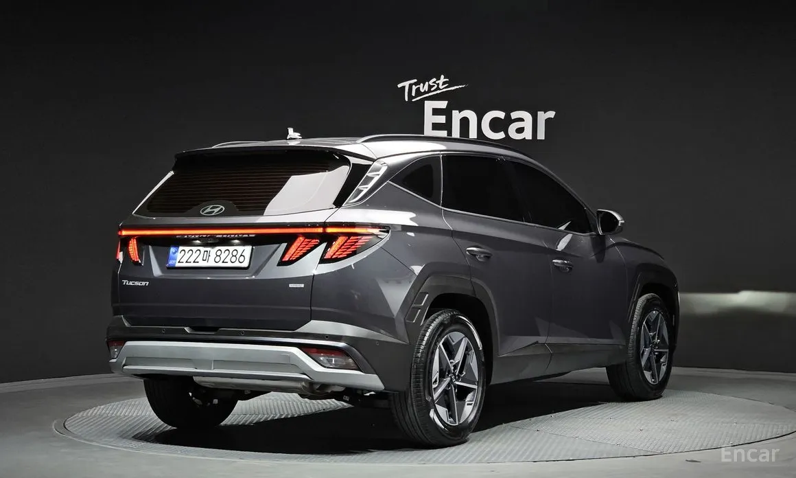 Фото 2 - Hyundai Tucson