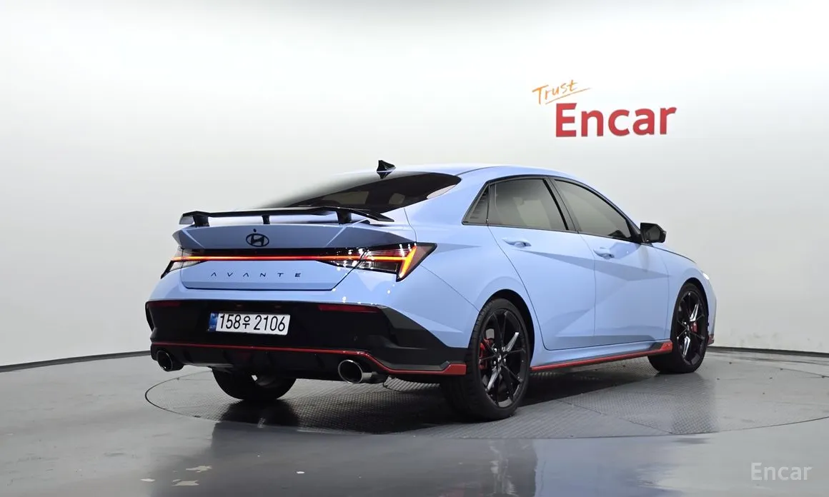 Фото 2 - Hyundai Avante