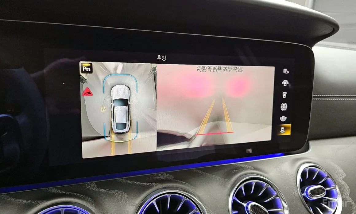 Фото 15 - Mercedes-Benz AMG GT