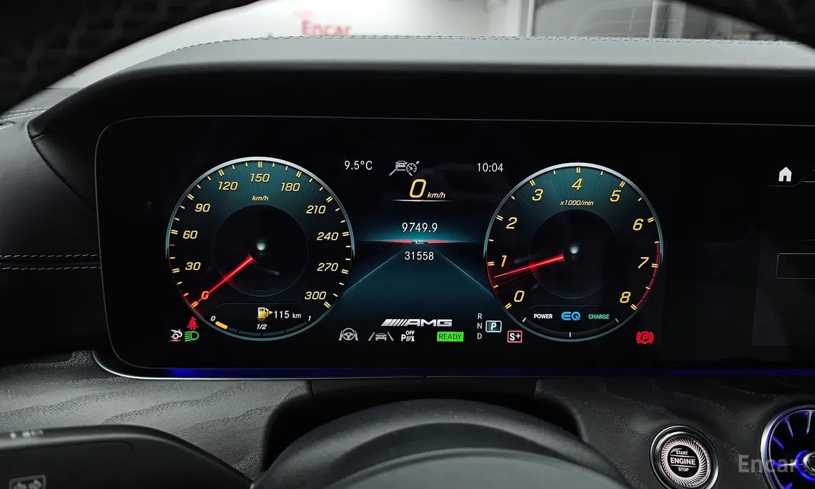 Фото 8 - Mercedes-Benz AMG GT