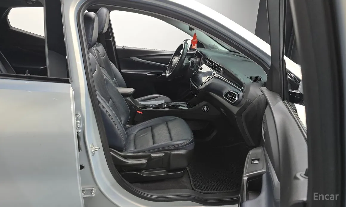 Фото 10 - Chevrolet Bolt EUV