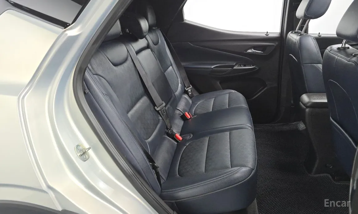 Фото 12 - Chevrolet Bolt EUV