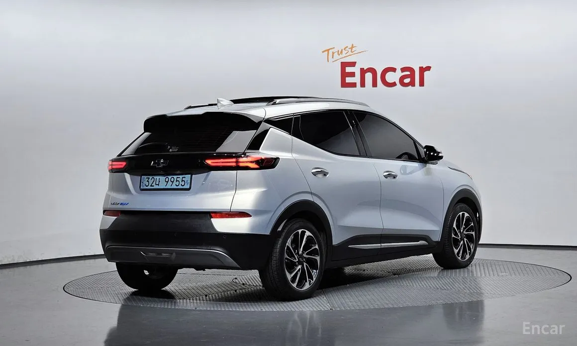 Фото 2 - Chevrolet Bolt EUV