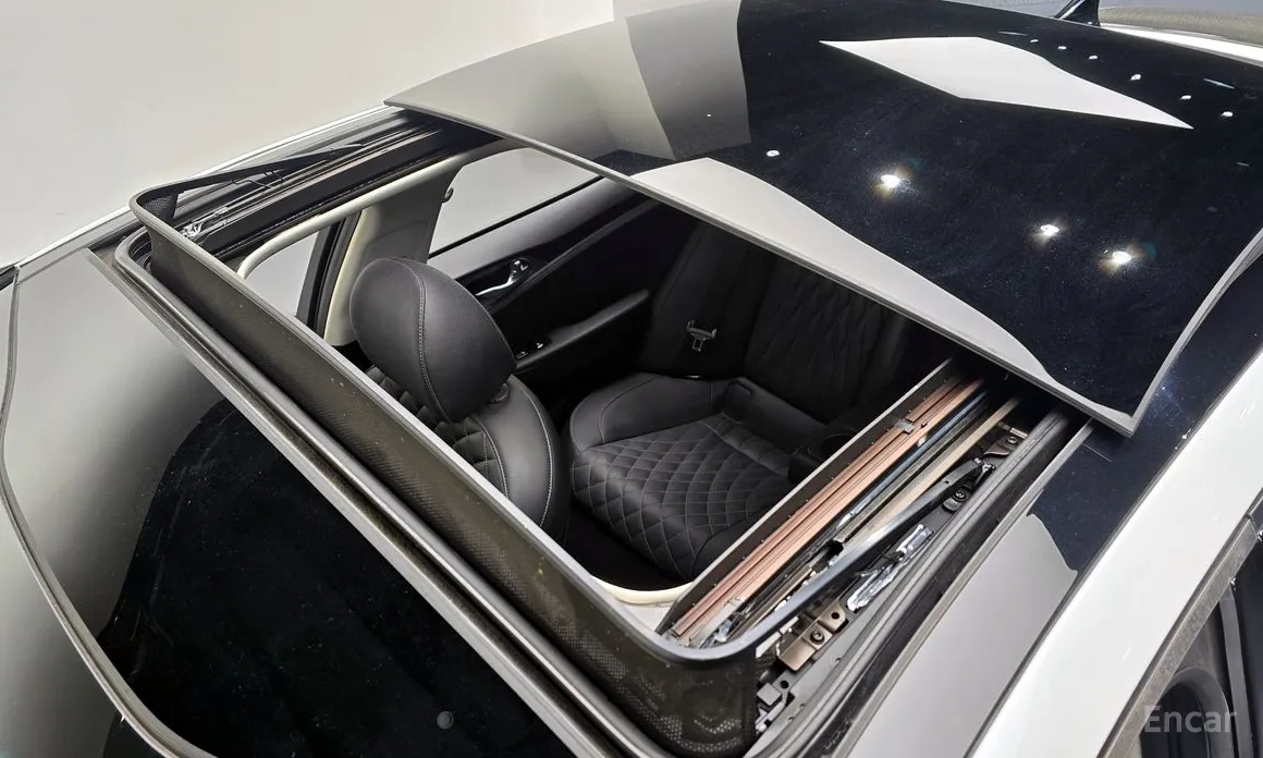 Фото 19 - Kia Stinger