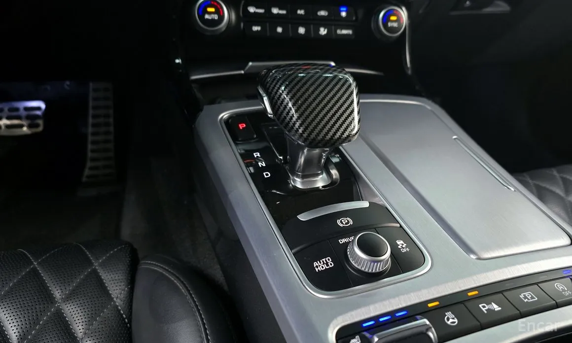 Фото 9 - Kia Stinger