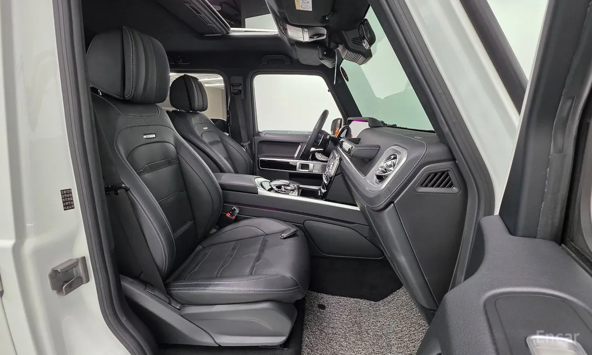 Фото 10 - Mercedes-Benz G-Class