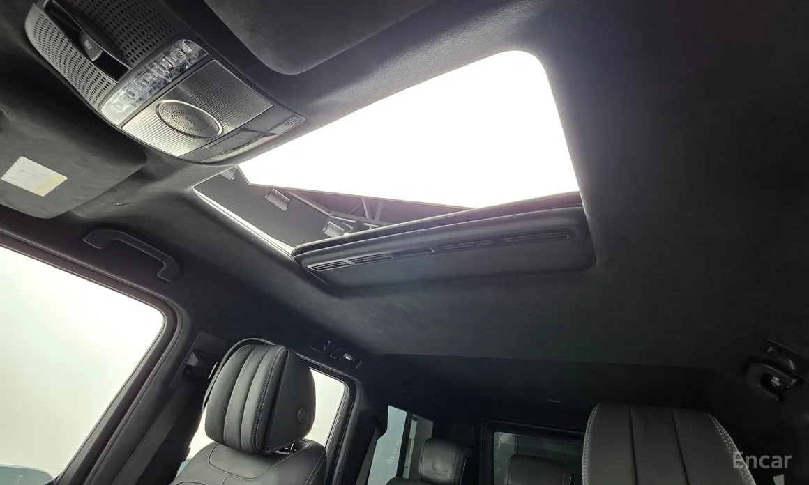 Фото 11 - Mercedes-Benz G-Class