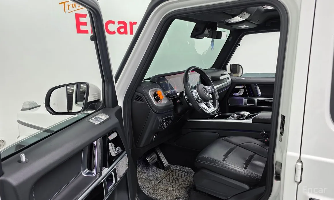 Фото 12 - Mercedes-Benz G-Class