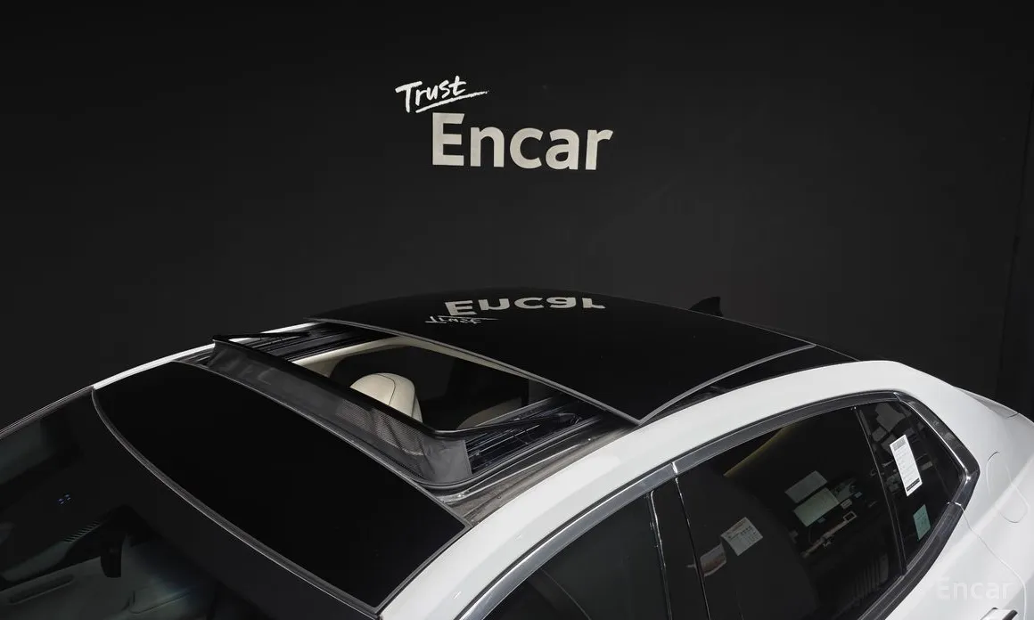 Фото 19 - Genesis G90