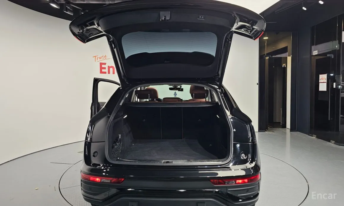 Фото 20 - Audi Q5