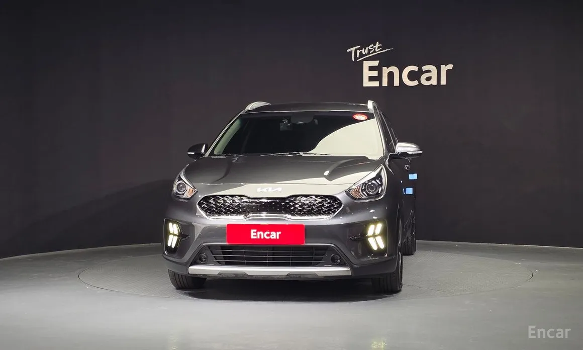 Фото 3 - Kia Niro