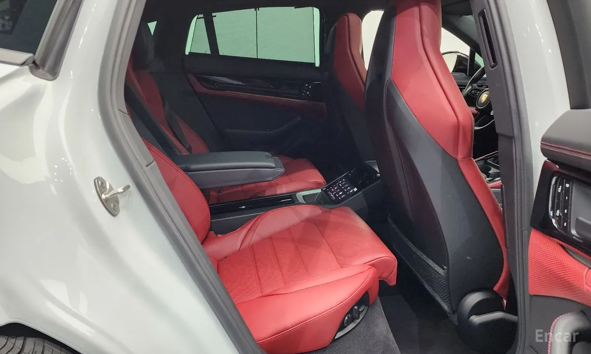 Фото 12 - Porsche Panamera