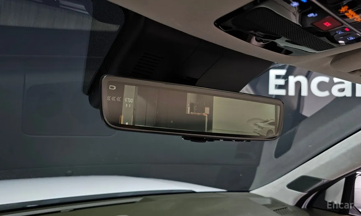 Фото 19 - Hyundai Santa Fe