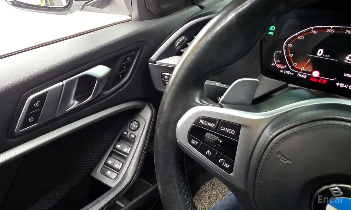 Фото 17 - BMW 1 Series