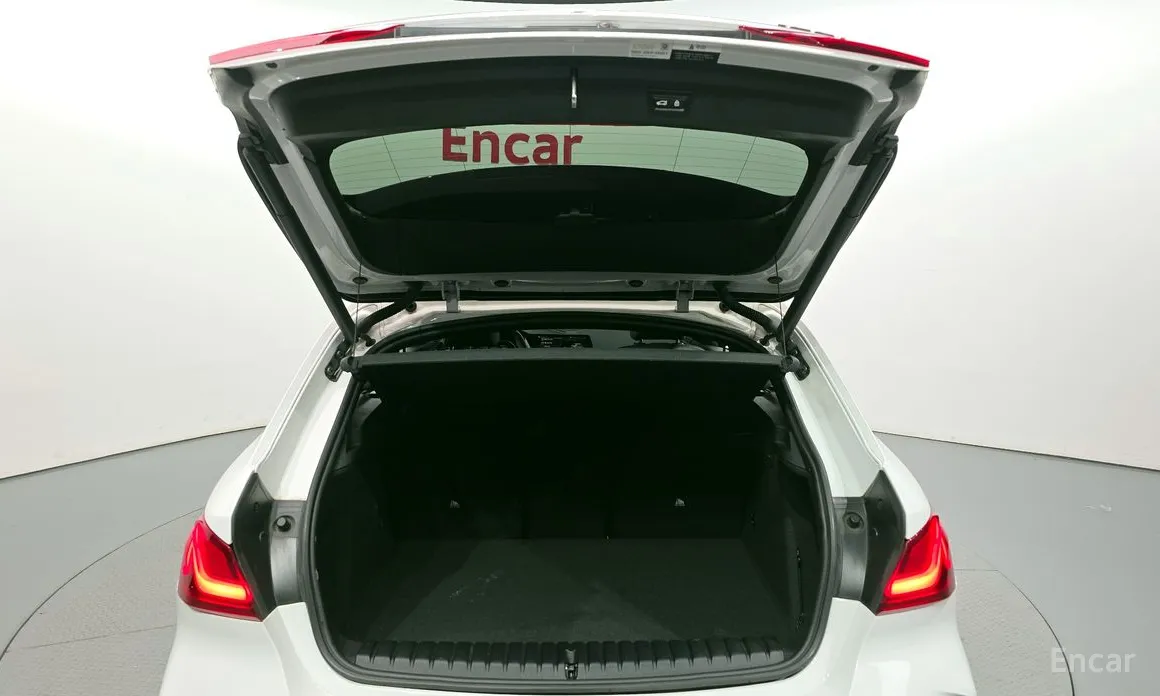 Фото 20 - BMW 1 Series