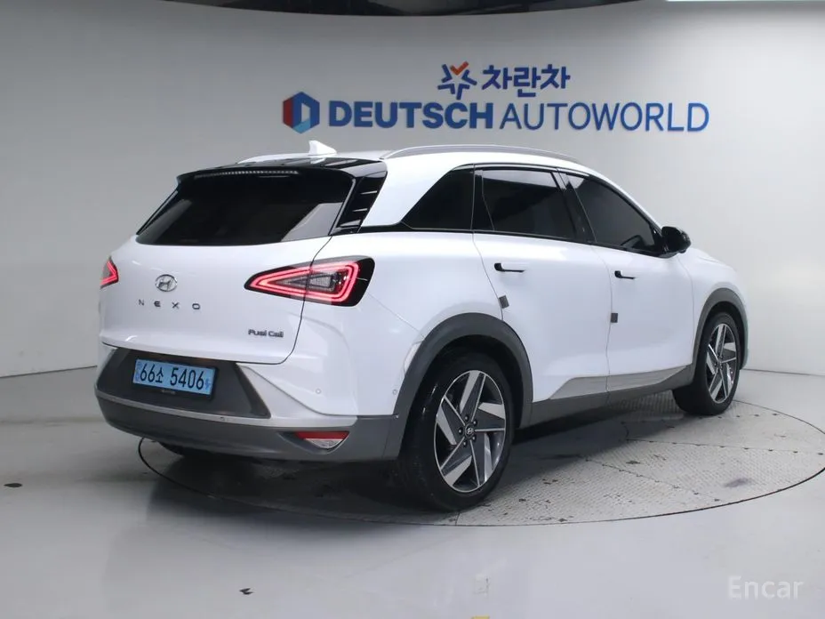 Фото 2 - Hyundai Nexo