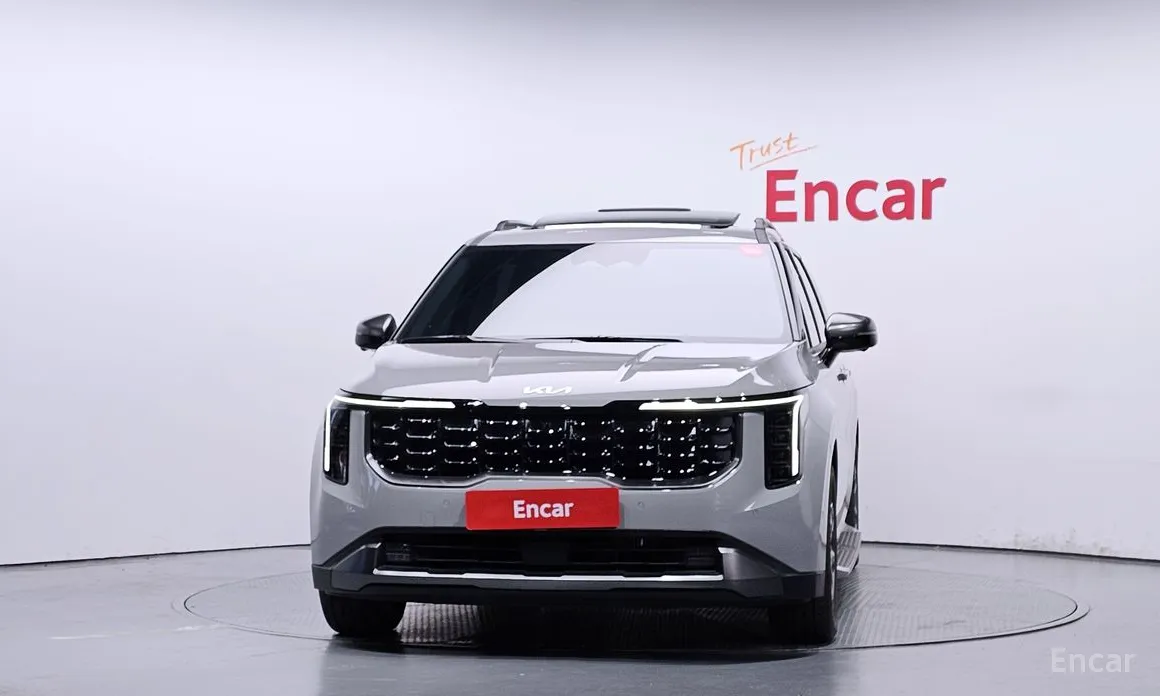 Фото 3 - Kia Carnival