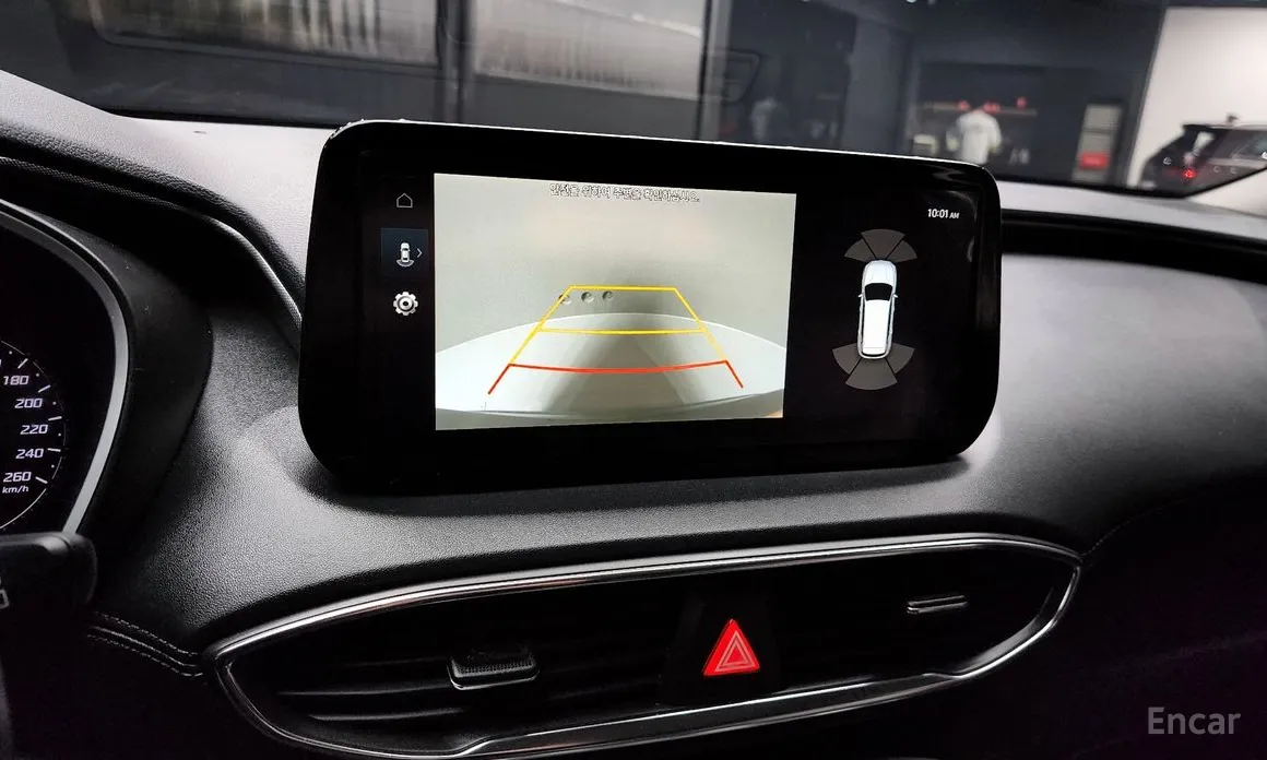 Фото 15 - Hyundai Santa Fe