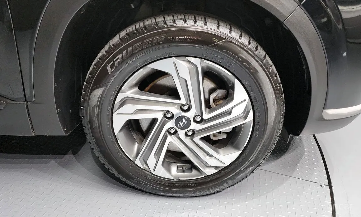 Фото 5 - Hyundai Santa Fe