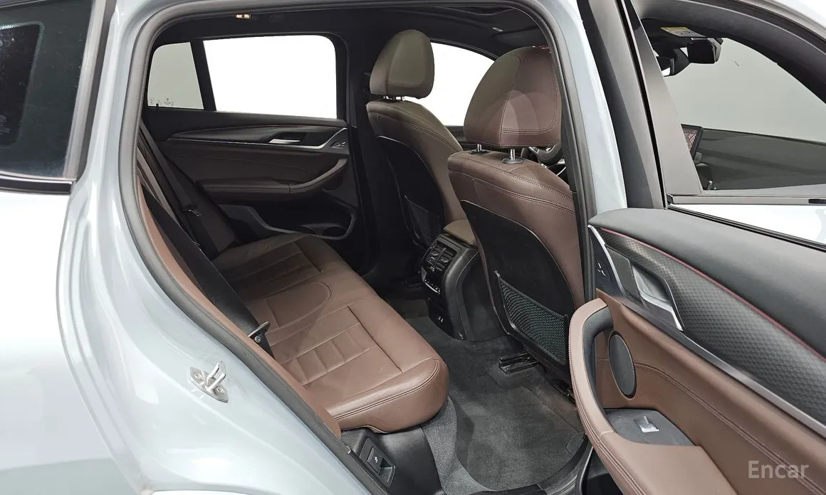 Фото 12 - BMW X4