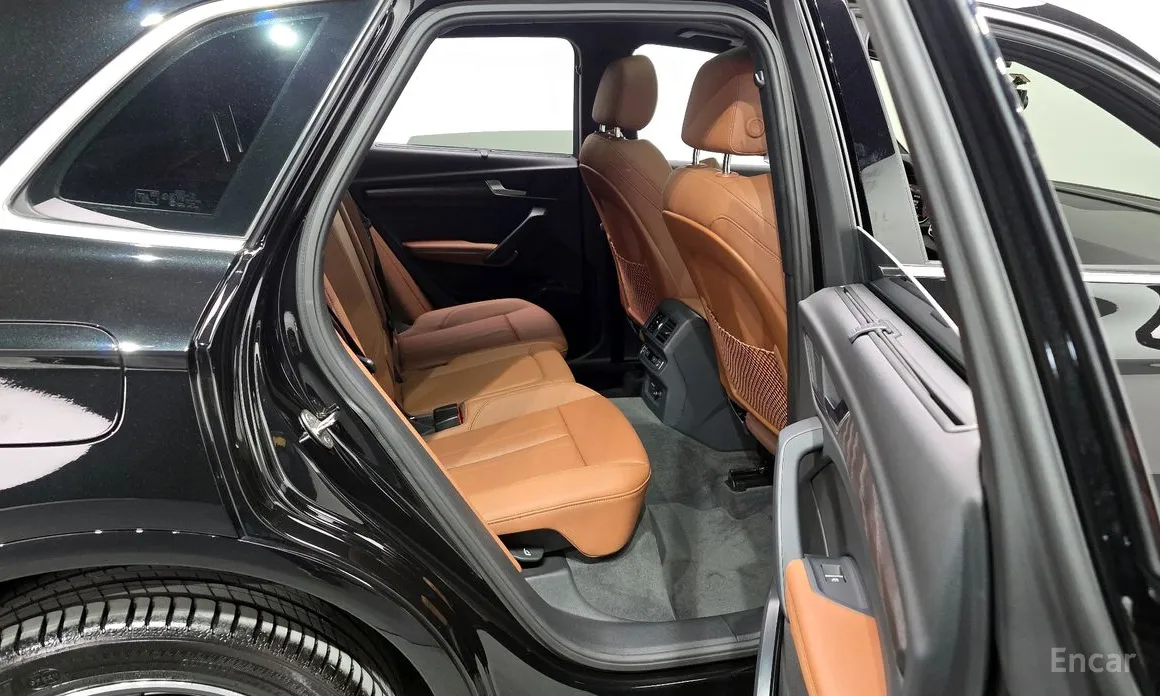 Фото 12 - Audi Q5