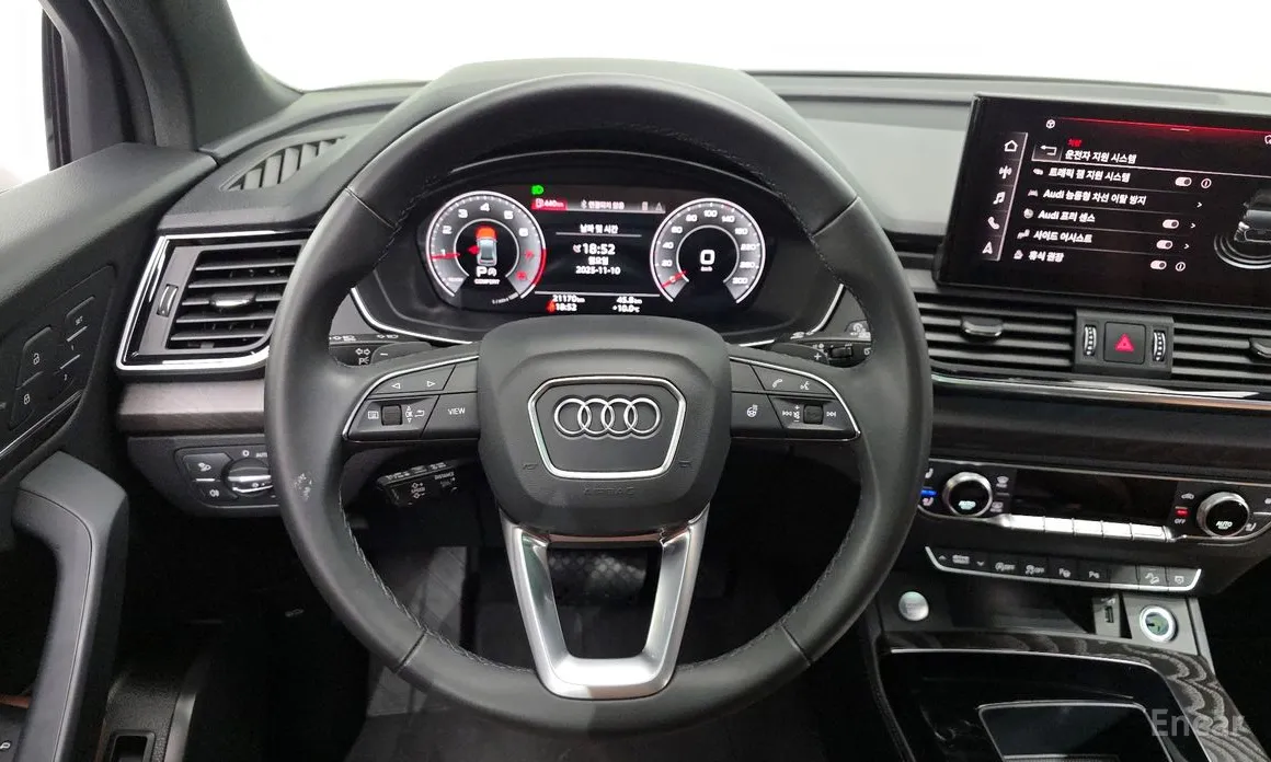 Фото 13 - Audi Q5