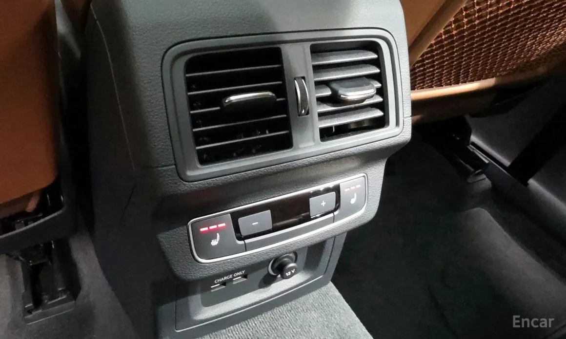 Фото 17 - Audi Q5