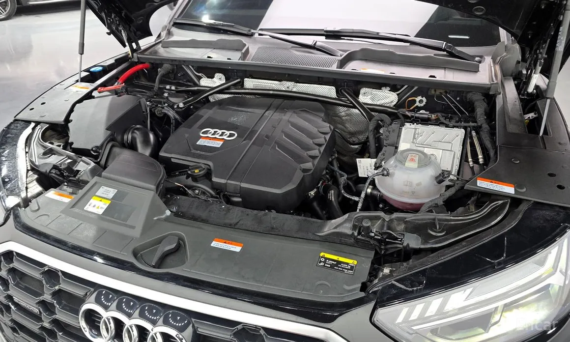 Фото 6 - Audi Q5