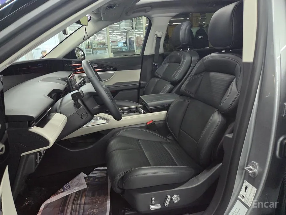 Фото 13 - Lincoln Nautilus