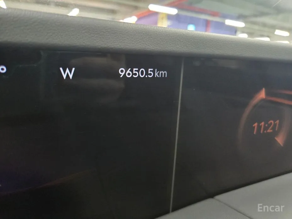 Фото 8 - Lincoln Nautilus