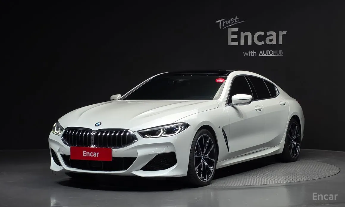 Фото 1 - BMW 8 Series