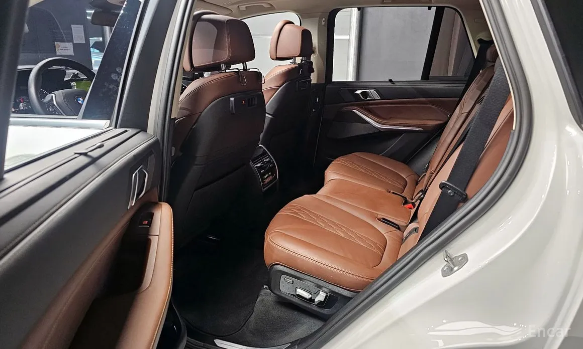 Фото 12 - BMW X5