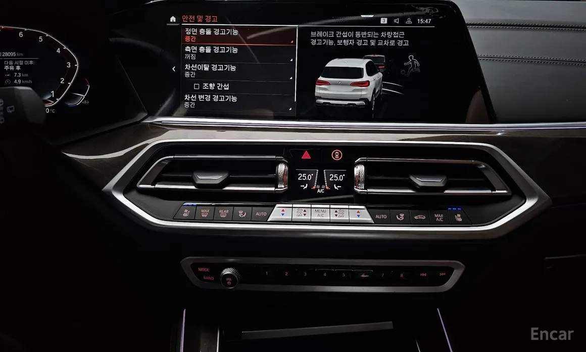 Фото 16 - BMW X5