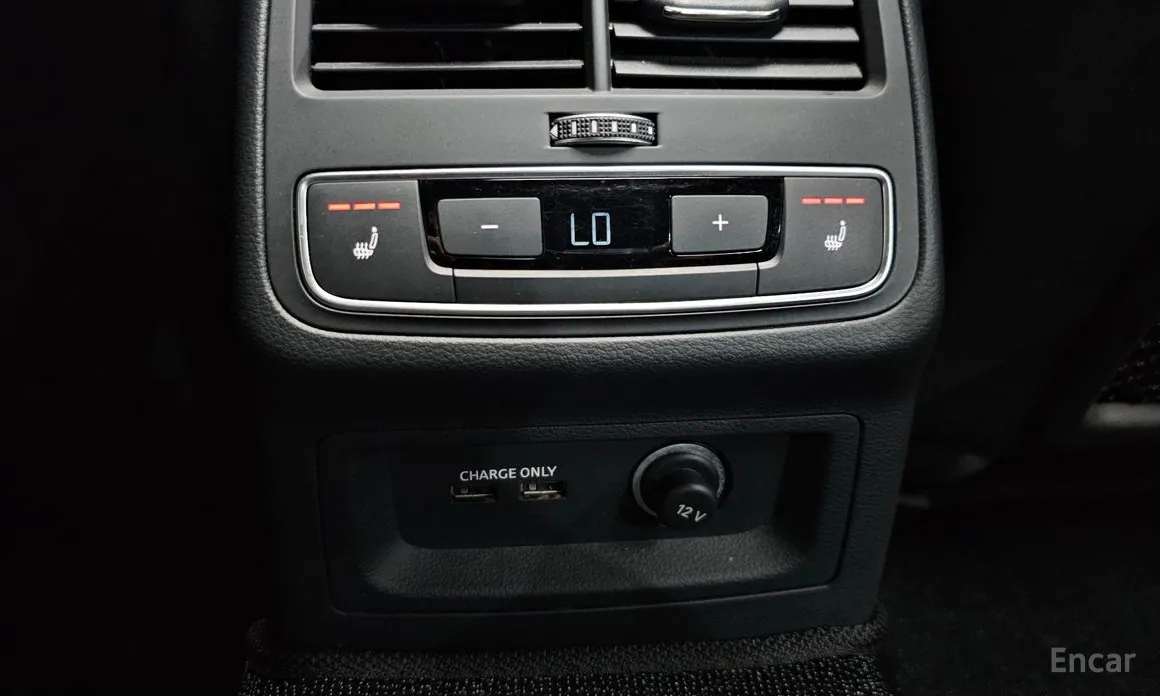 Фото 17 - Audi A4