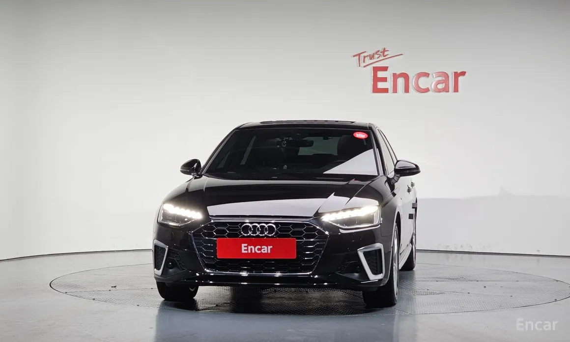 Фото 3 - Audi A4