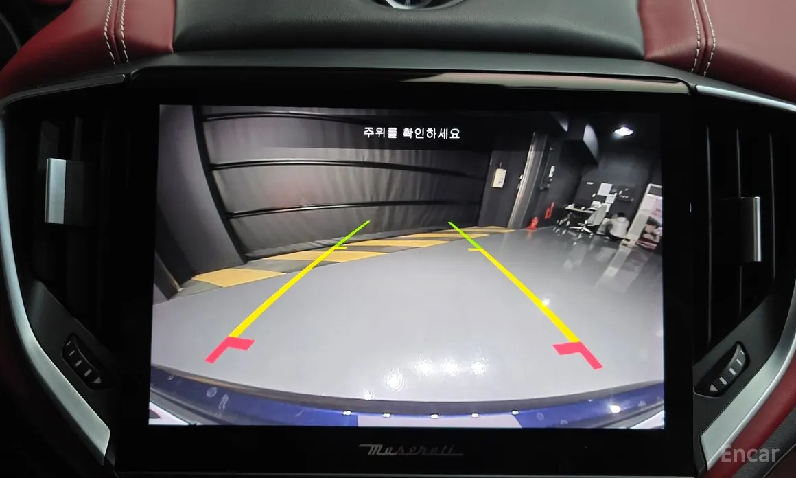 Фото 15 - Maserati Ghibli