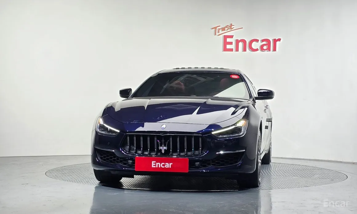 Фото 3 - Maserati Ghibli