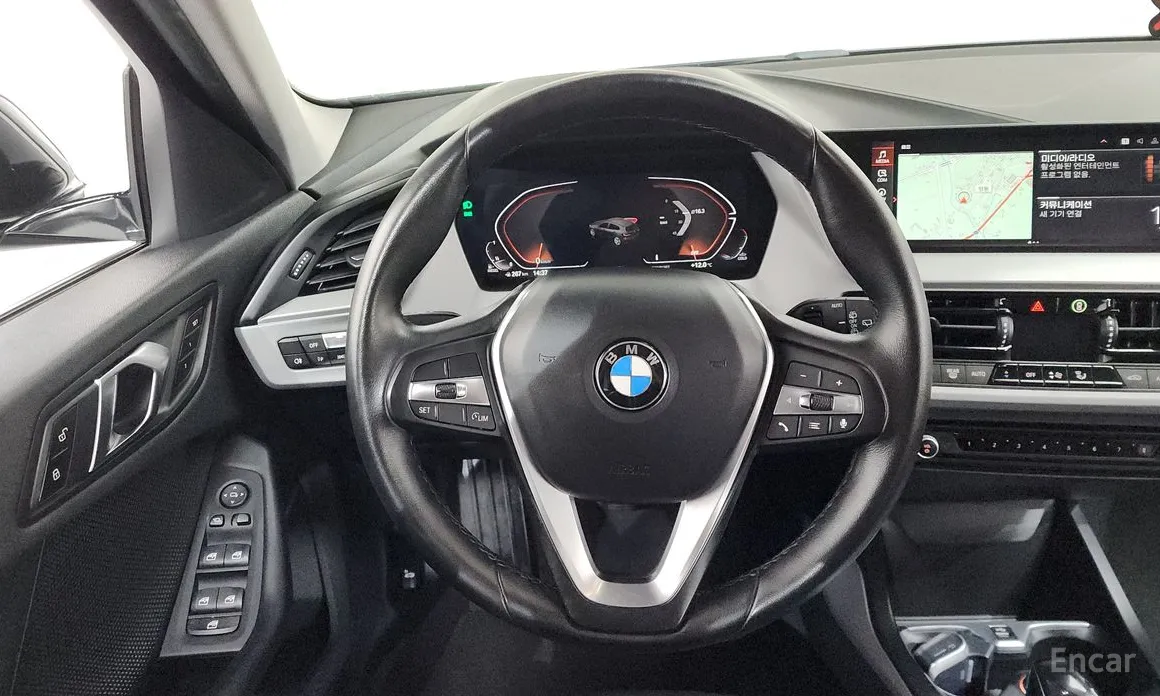 Фото 13 - BMW 1 Series