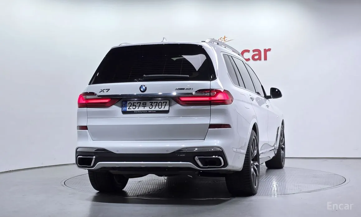 Фото 4 - BMW X7