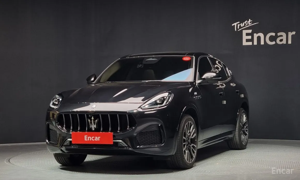 Фото 1 - Maserati Grecale