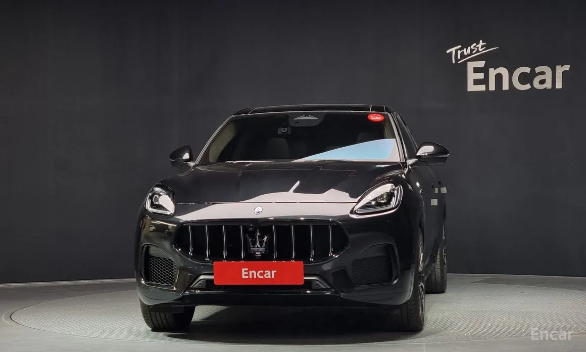 Фото 3 - Maserati Grecale