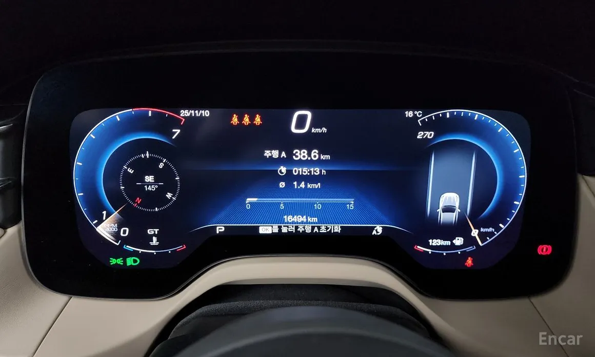 Фото 8 - Maserati Grecale