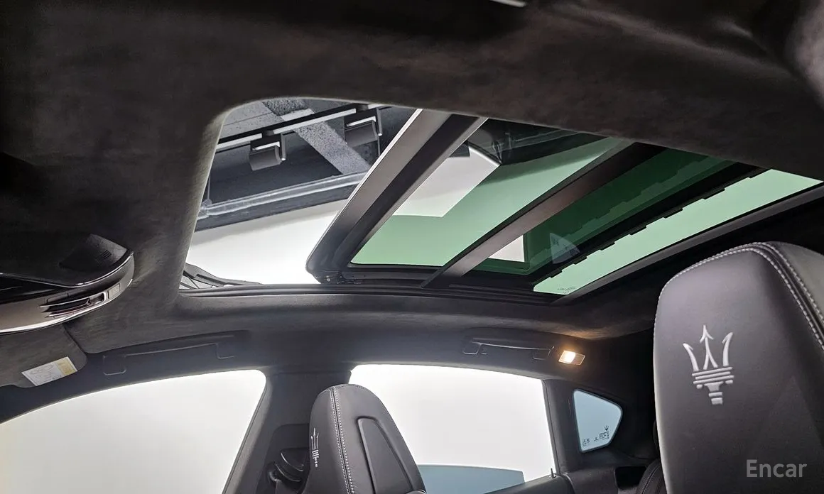 Фото 18 - Maserati Levante