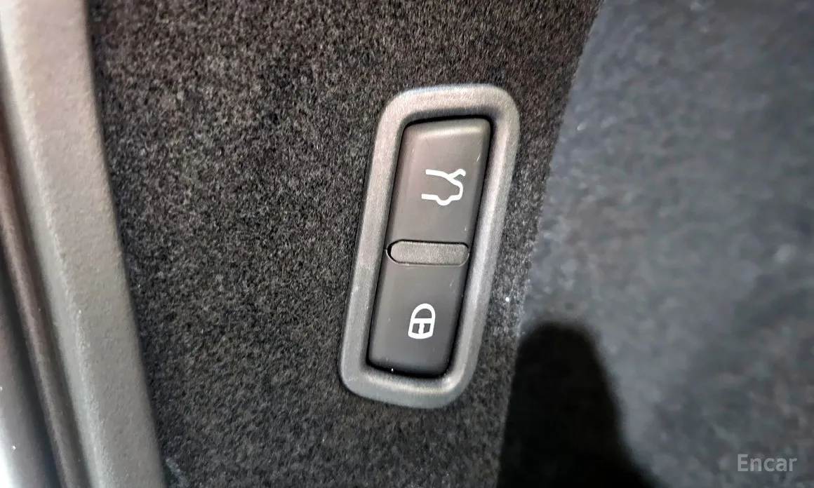 Фото 20 - Maserati Levante